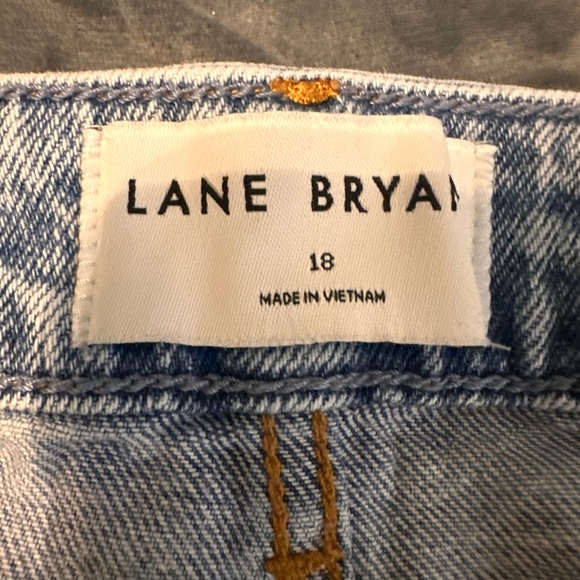 Size 18 Lane Bryant Jeans - Picture 3 of 3